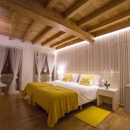 Casa Juancito Guest House ซานติอาโก เด กอมโปสเตลา ห้อง รูปภาพ