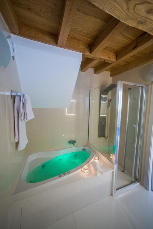 Casa Juancito Guest House ซานติอาโก เด กอมโปสเตลา ห้อง รูปภาพ