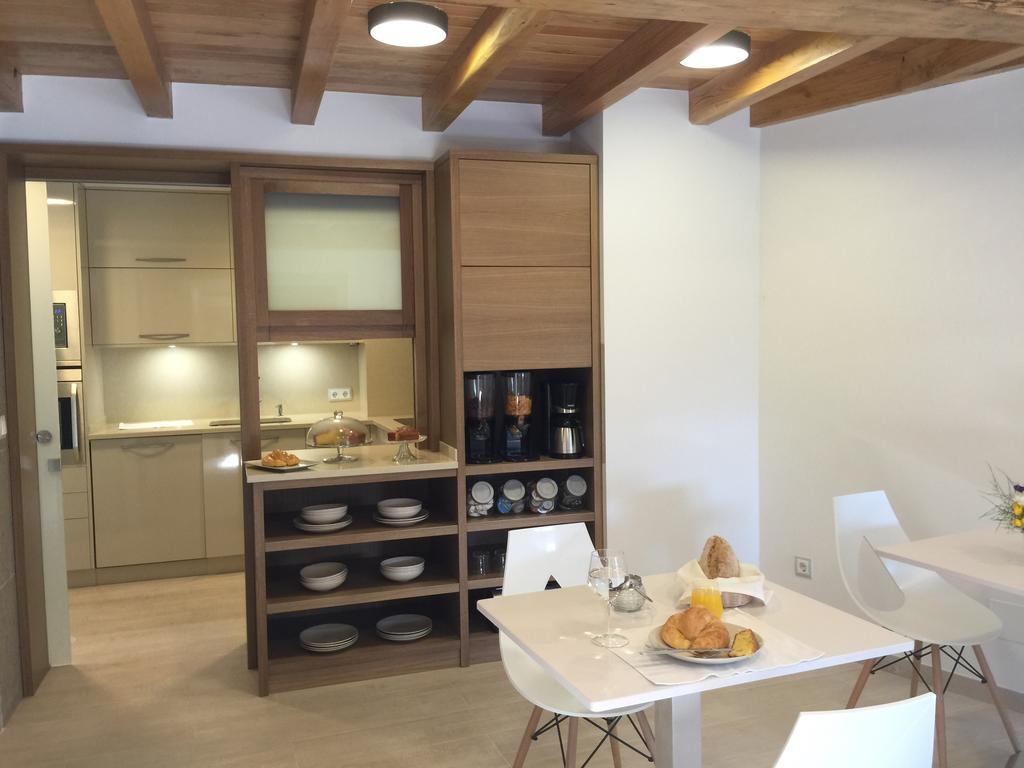 Casa Juancito Guest House ซานติอาโก เด กอมโปสเตลา ภายนอก รูปภาพ